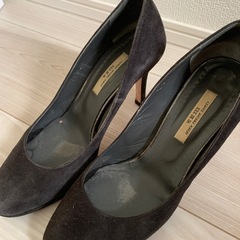 seven TWELVE THIRTY 黒　パンプス　22センチの画像