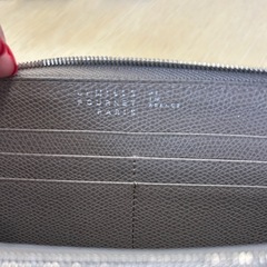 カミーユフォルネ長財布の画像