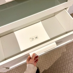 【差し上げます】IKEA収納棚の画像