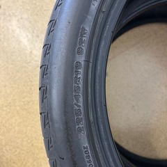 225/45/19の画像