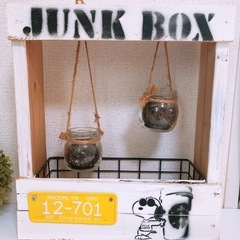 【ハンドメイド店にて購入】観葉植物やインテリア、収納に　ビンテージ加工棚の画像