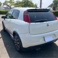 車検込！左ハンドル & 6速マニュアル！！ アバルト　グランデプント　ホワイト　　ディーラー車　中古車　加速走行性　◎　長崎　諫早　島原　南島原　大村の画像