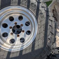toyo オフロードタイヤ　４本　溝あり  オープンカントリー　31 10.50 R15 LT 4wd ホイール付き　マットタイヤ　MT open countryの画像