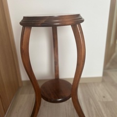 輸入家具　花台