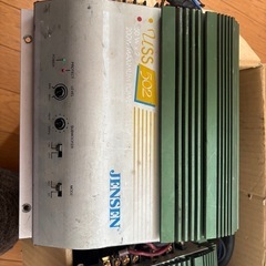 ウーハー、アンプの画像