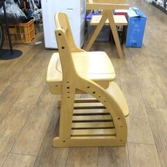 ニトリ 学習イス WTN-15 ライトブラウン 椅子 幅413mm×奥行497mm×高さ745mm×座面高420～515mm デスクチェア 子供用 キャスター付き 学習チェア NITORI 札幌市 厚別区の画像