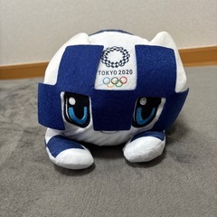 東京オリンピック ミライトワ ぬいぐるみ