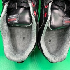 ⭐️値下げしました。安全靴　28cmの画像