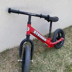 STRIDER ストライダー キックバイク バランスバイク 赤 レッド