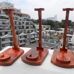 新品未使用7.400円　沖縄三線専用　手造り折り畳み三線台　　三個一括販売の画像