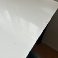 ダイニングテーブル、イス2個セットの画像