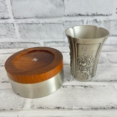 L590未使用元箱入 ROYAL SELANGOR PEWTER/ロイヤル セランゴール ピューター 97%錫製 グラス&灰皿 タンブラー 四季の花柄の画像