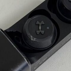 JBL/アンダーアーマー TRUE WIRELESS FLASH X ワイヤレスイヤホンの画像