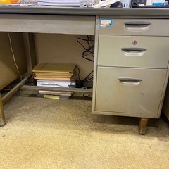 オフィス家具