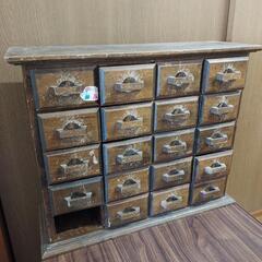 【10％OFF】 箪笥 薬箪笥 薬棚 アンティーク 和箪笥 引き出し 古家具 レトロ 小物入れ