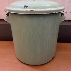 ホーロー容器