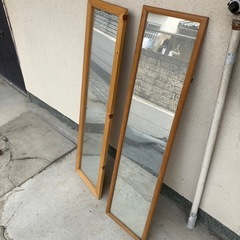 無料　壁掛けミラー
