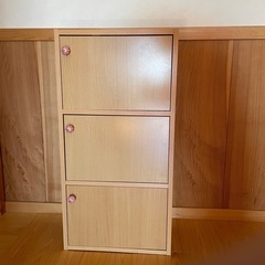 扉付き3段カラーボックス