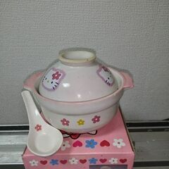 未使用ハローキティひとり土鍋13cmの画像