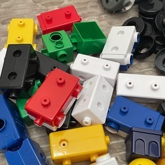 こどもちゃれんじ　ねじブロック　約3.2kgの画像