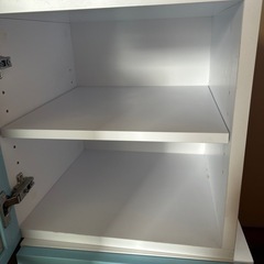 食器棚の画像