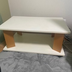 差し上げます。取りにきてくれる方、TV台やテーブルにつかえます。