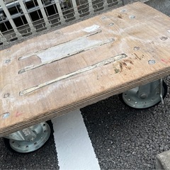 ストッパー付き 木製平台車 重量物運搬台車