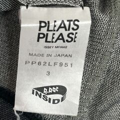 PLEATS PLEASE プリーツプリーズ パンツ PP62LF951 ISSEY MIYAKE ストレート レディース[中古]の画像