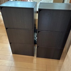 ニトリ　カラーボックス　開閉ドアつき　2個