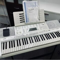 CASIO LK-208 61鍵盤 スタンド付き 光ナビゲーション キーボード 電子楽器 カシオ HIKARI  札幌市 白石区 東札幌の画像