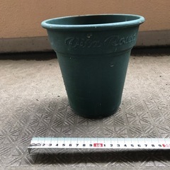 植木鉢　緑色