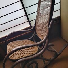 28日まで！ロッキングチェアの画像