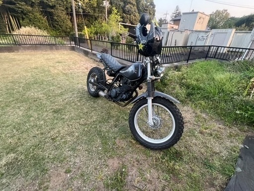 TW200 バイク本体