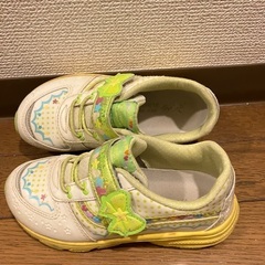 まだまだ奇麗!!　ガールズ瞬足　19cmの画像