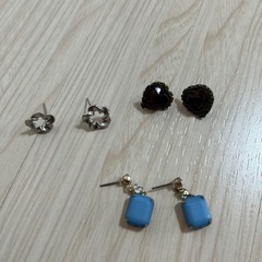 ピアス　まとめ売りの画像