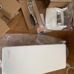 　新品 マスプロアンテナ　地上デジタル放送受信用UHF壁面取付用アンテナ ミニ ウォームホワイト　U2SWLC3の画像