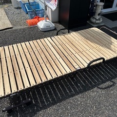 【塩尻市引き取り限定】ニトリ 折り畳みベッド シングル スノコ式...