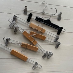 ボトムス用ハンガー7つ