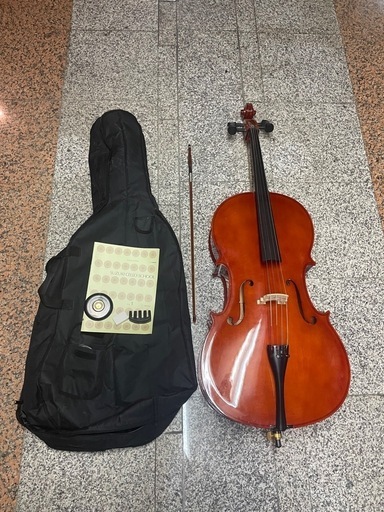 チェロ