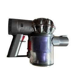 コードレスクリーナー 本体部分 dyson②