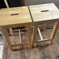 IKEA ニルソッレ　カウンターチェア2脚