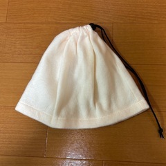 フリース素材　ドローストリング付き　ホワイトの画像