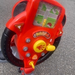 車のおもちゃの画像