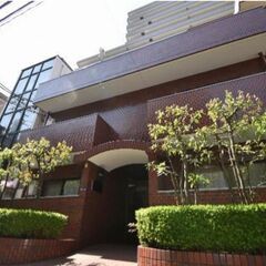 ★新宿エリア・3沿線3駅以上の利用可能★丸の内線『西新宿』駅徒歩４分♪2口コンロ・フローリング・室内洗濯機置場♪の画像