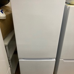 ヤマダ　2ドア冷蔵庫 (156L・右開き) ホワイト YRZ−F...