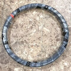 未使用品 ブリヂストン 26インチ 自転車用タイヤ・チューブセット EMR26BLB 26×1 3/8 前後輪2本セット 札幌 東区 店頭引取り歓迎の画像