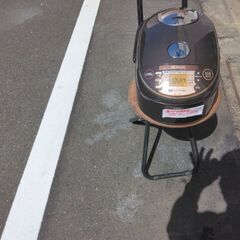 象印：５合炊き：炊飯器：色相：茶：中古良品：テスト済：の画像