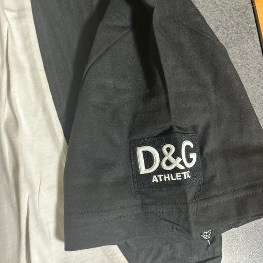 新品未使用タグ付きドルガバL フード付きTシャツ (わあとこと