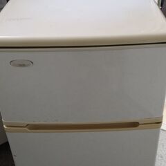 2ドア冷蔵庫　　85L　　2002