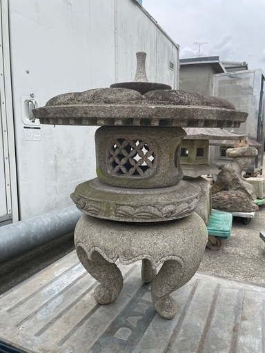 ⑤ 雪見灯籠　灯篭　燈篭　飾り　高さ約78cm 　庭　